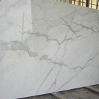 Ordnen Sie einen weißen Carrara zurechtgeschnittenen Marmor italienische Marmorsteinfliese Bianco