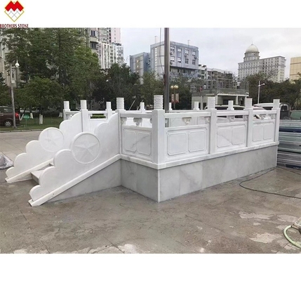 Lieferbedingungen FOB/CNF Weißmarmor Handrail Veranda Balkon Geländer Balustrade für Villa