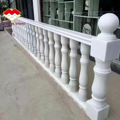 Lieferbedingungen FOB/CNF Weißmarmor Handrail Veranda Balkon Geländer Balustrade für Villa