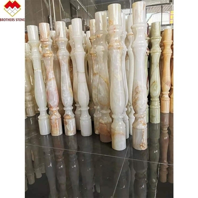 Maßgeschneidertes Hotel oder Villa Weißmarmor Alabaster Treppe Baluster Moderne Design Stil