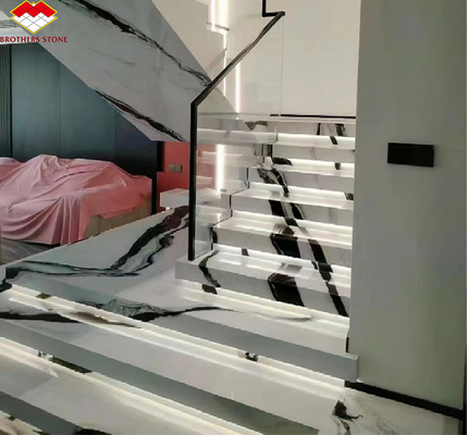 Buchmatch Panda Weißmarmor Treppe für moderne Innenarchitektur im professionellen Hotel