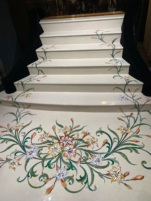 Natürliche Steintreppe Wesentliche Luxus Anti-Rutsch-Marmortreppen mit Wasserstrahl-Design