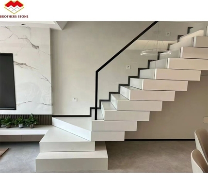 Moderne Design-Stil Gerade Treppe kundenspezifische Luxus-Künstliche Marmortreppe