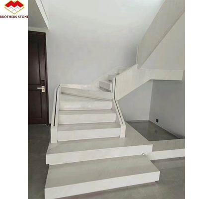 Innere Villa Moderne Natursteintreppe Design für polierte gerade Stufen