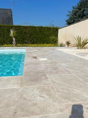 Moderner Design-Stil Natur Silber Travertin Stein Elfenbein Deckfliese für Poolboden