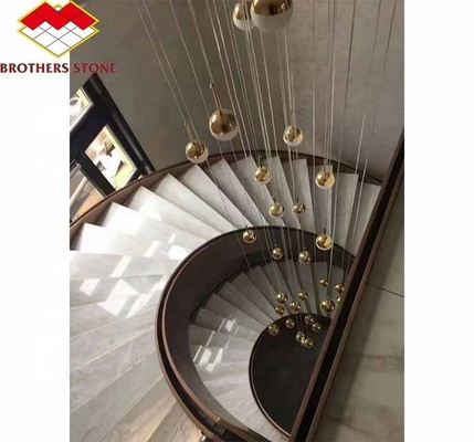 Hotel-Innenmarmortreppe mit modernem Spiralkurven-Design und Schnitt nach Maß