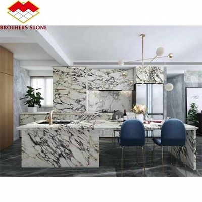 Dekorative Wandplatten aus geschliffenem Viola-Marmor Ein atemberaubender Fokuspunkt für Innenräume