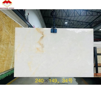 Moderne weiße Onyx-Marmor-Wand-Buchmatching-Slabs für die individuelle Naturstein-Dekoration
