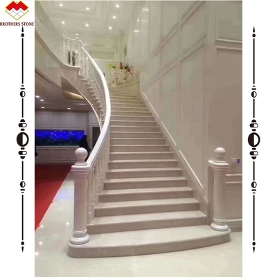 Moderne Marmor-Wasserstrahl-Design-Bogen-Treppe für den Innenraum
