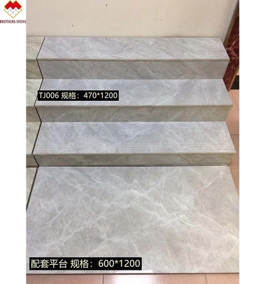 Verglasete, polierte Keramikfußbodenfliesen Billige Preise Vollkörper 1200*470mm Porzellan Treppenfliesen in China