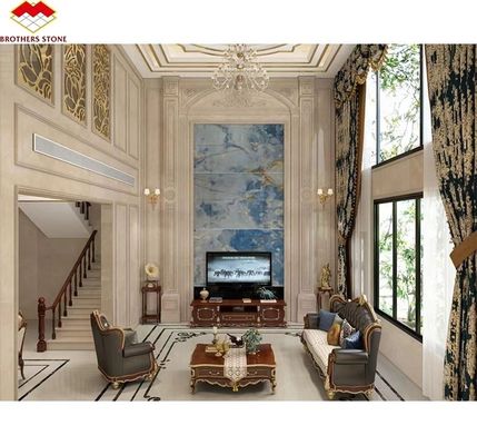 Natürliche durchsichtige blaue Onyx-Steinplatte für Fernsehgeräte Hintergrundwandplatte in goldenem Blau