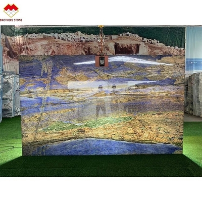 Maßgeschneiderter Bolivianisch Blau Transparenter Sodalit Onyx Marmor für große Platten oder nach Maß geschnitten