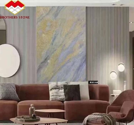 Verbessern Sie Ihren Wohnsteigsaal mit 20 mm Blau Eis Onyx Stein Veneer und Hintergrundbeleuchtung