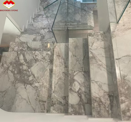 Brasilien Calacatta Grau Marmor Fisch Bauch Grau Marmor für Hotel Anti-Rutsch Treppen Design