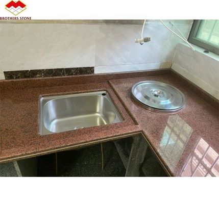 Modern polierter, geschliffener, chinesischer Naturstein, nach Maß geschnitten, roter Granitstein für die Küchenplatte