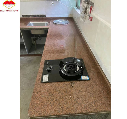 Modern polierter, geschliffener, chinesischer Naturstein, nach Maß geschnitten, roter Granitstein für die Küchenplatte