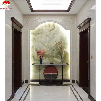 Polsterte Onyx-Steinwandplatte Direktverkauf für Fernsehhintergrund in natürlichem Grün-Weiß