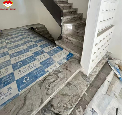 Hotel Treppe und Boden Dekoration Italien Naturbraune Marmorfliesen mit Flussader