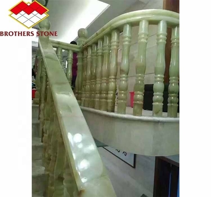 Weiß-grüner Onyx-Marmor-Handgriff für Treppen modern polierte Balustraden