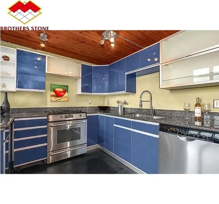 Granit-Schreibtische, perfekt für moderne Küchen, umgestaltet aus Stein.