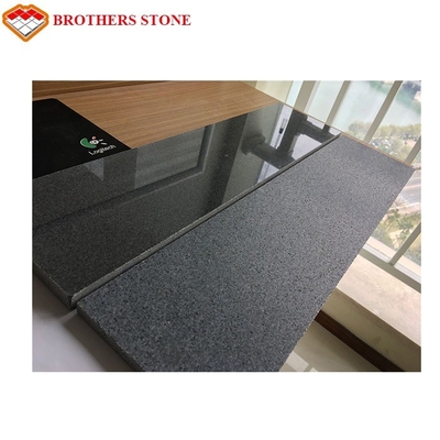 Großer geflammter Granit-Stein, dunkle Countertops Granit G654 Padang