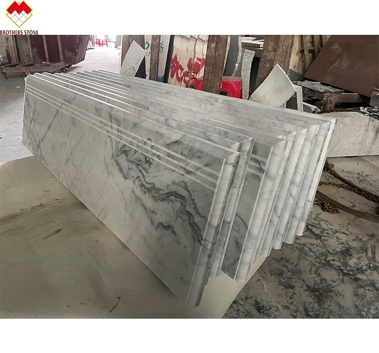 Maßgeschneiderte Größe Weiße Marmorstein Treppe Treten und Riser für modernen Design-Stil Aussehen